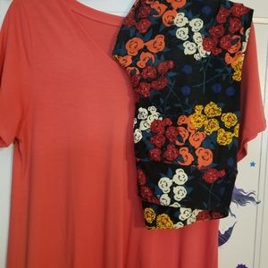 TC leggings with an extra large Christie